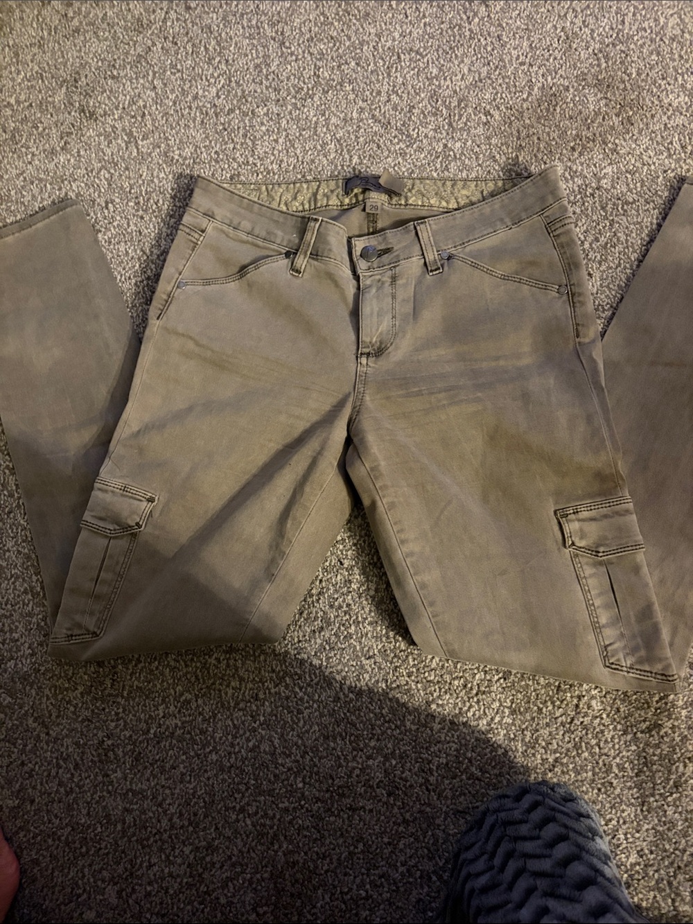 Paige Casual Cargo Pants in Olive Tan